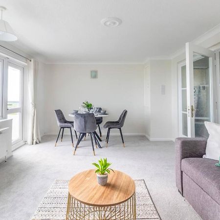 Breath Taking Sea View 2 Bedroom Sleeps 6- Parking Bournemouth Exterior foto