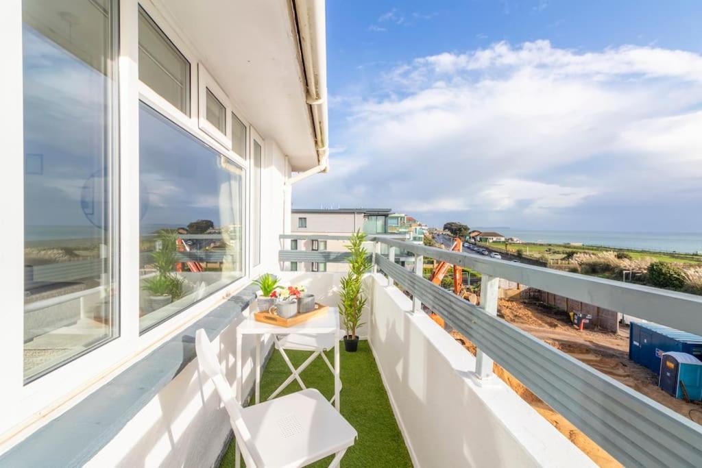 Breath Taking Sea View 2 Bedroom Sleeps 6- Parking Bournemouth Exterior foto